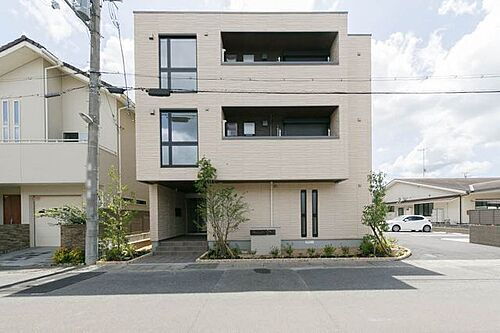 Ｆｌｅｕｒ　ｄｕ　Ｌａｃ