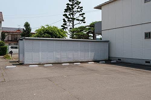 サニーコート・サトウG 駐車場