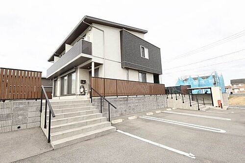 三重県三重郡川越町大字南福崎 賃貸アパート