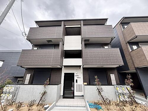 大阪府堺市西区津久野町３丁 賃貸アパート