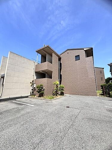 大阪府堺市西区鳳南町５丁 賃貸マンション