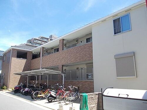 大阪府松原市東新町３丁目 2階建 築13年3ヶ月