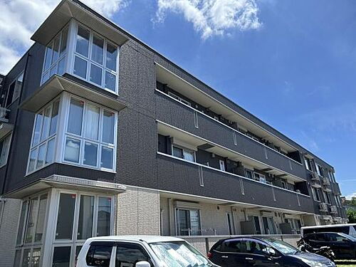 大阪府羽曳野市誉田５丁目 3階建 築9年1ヶ月