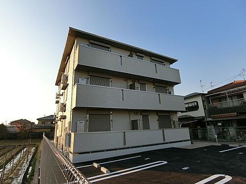 大阪府松原市三宅西２丁目 3階建 築6年1ヶ月