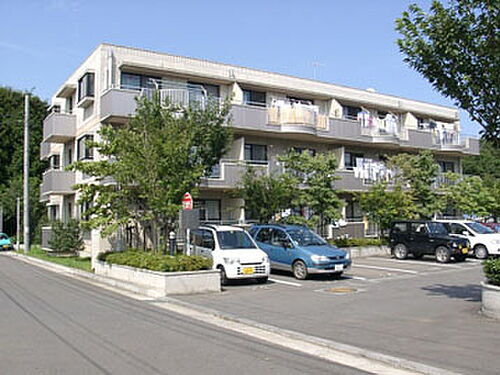フラット・マーサ　１号館 3階建