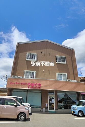 コーポ山口 3階建