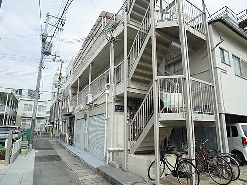 兵庫県神戸市兵庫区西出町１丁目 3階建 築56年5ヶ月