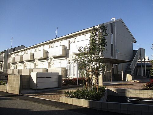 Ｄ－ＲＯＯＭ　Ｅａｓｔ