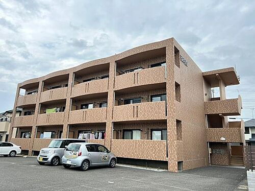 滋賀県長浜市弥高町 賃貸マンション