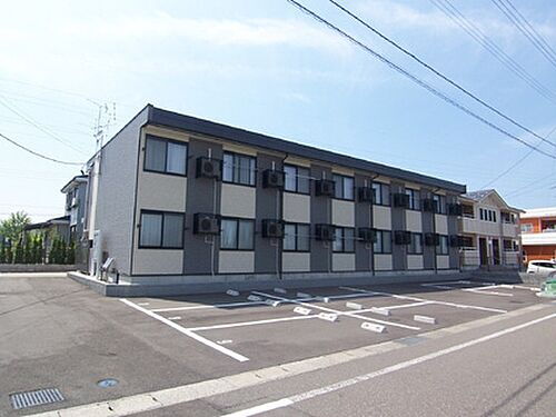 新潟県上越市国府４丁目 賃貸アパート