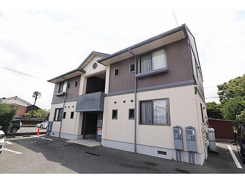 ペーシュ・イゾウ 2階建