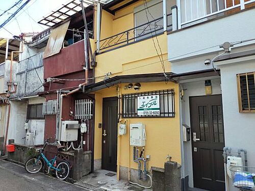 池浦町１丁目明佑貸家
