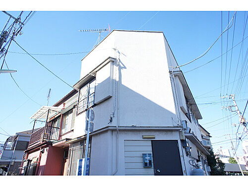 第三日ノ出コ−ポ 2階建