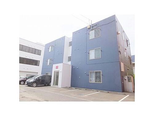 セレナーデ 3階建