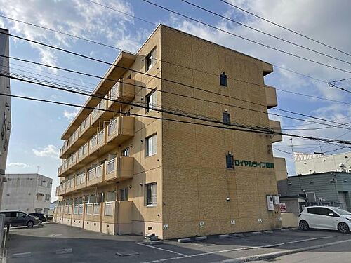 ロイヤルライフ富岡