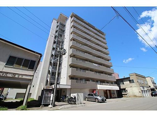 ロイヤルシティ参番館 10階建
