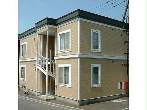 コーポメイプル 2階建