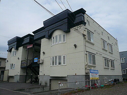 レオナ豊岡５・６ 2階建