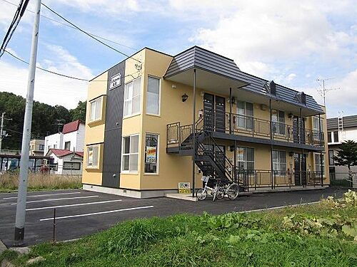 ピュアレジェイス春光 2階建