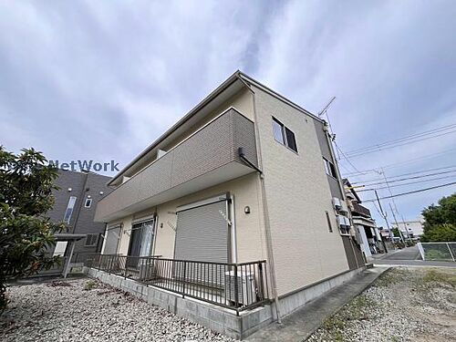 三重県津市高茶屋７丁目 2階建 築6年10ヶ月