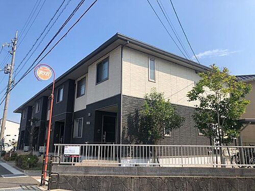 山口県下関市秋根上町３丁目 2階建