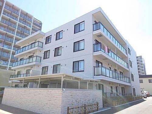 ＣＲＵＩＳＥ　ＰＯＲＴ　２４Ｓｔ．　クルーズポート２４ストリ