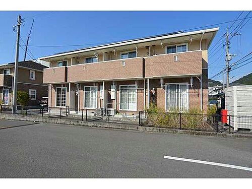 鹿児島県霧島市国分山下町 2階建