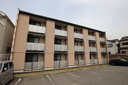 レオパレス美原丹比邸