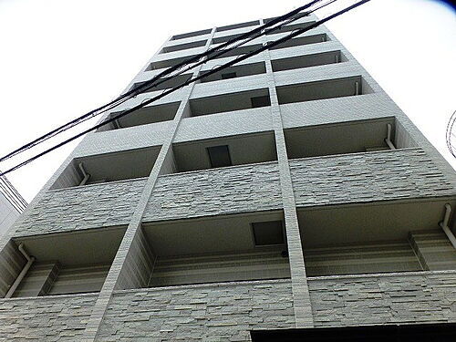 Ｍｉｄ　Ｃｏｕｒｔ　Ｕｍｅｋｉｔａ