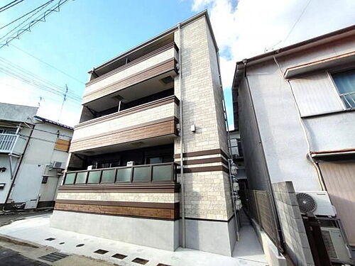 兵庫県神戸市東灘区住吉宮町１丁目 3階建 築1年10ヶ月