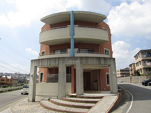 兵庫県三木市緑が丘町西５丁目 賃貸マンション