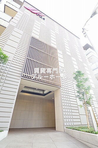 大阪府大阪市住之江区西住之江２丁目 築2年11ヶ月 4階建