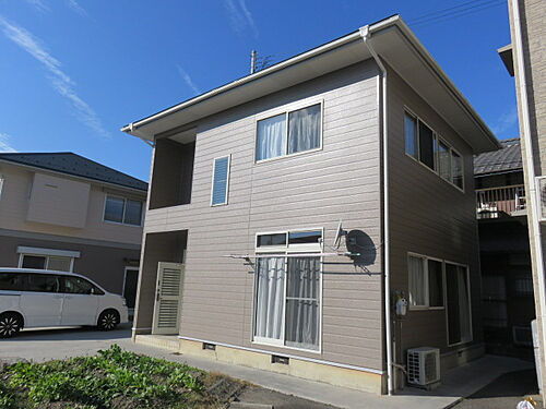 滋賀県長浜市殿町 賃貸一戸建て