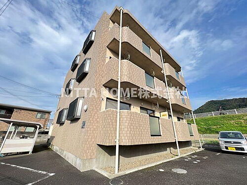 京都府舞鶴市字伊佐津 賃貸マンション