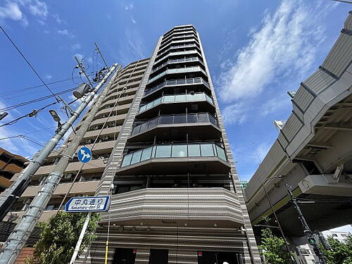 東京都板橋区中丸町 14階建