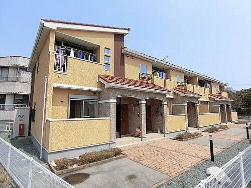 三重県津市江戸橋２丁目 賃貸アパート