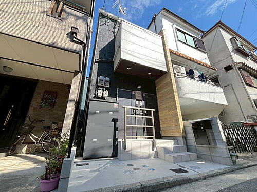 大阪府堺市北区奥本町１丁 2階建 