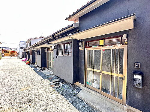 大阪府堺市西区神野町１丁 賃貸アパート