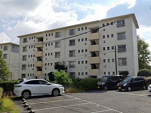 大阪府大阪狭山市西山台５丁目 賃貸マンション