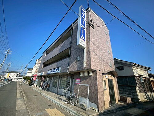 大阪府羽曳野市高鷲１丁目 賃貸マンション