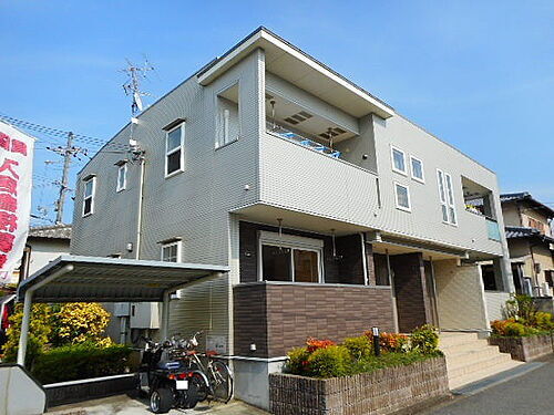 大阪府南河内郡太子町大字春日 築17年10ヶ月 2階建