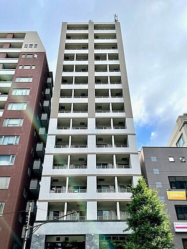 東京都渋谷区恵比寿西１丁目 15階建