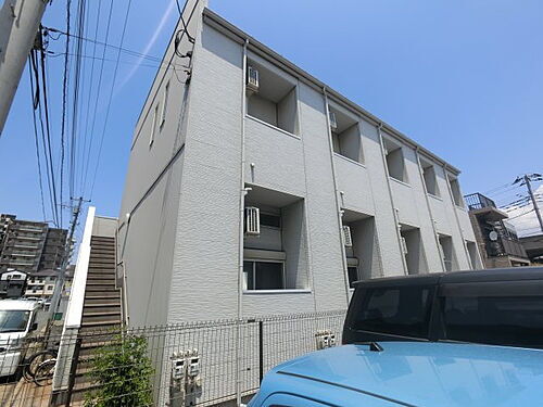 千葉県千葉市中央区港町 築13年3ヶ月 2階建