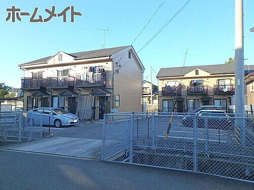 岐阜県美濃加茂市本郷町２丁目 テラスハウス