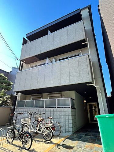 大阪府堺市西区浜寺石津町中５丁 築10年5ヶ月 3階建