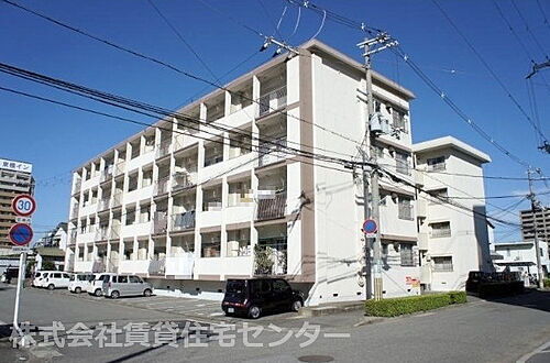 和歌山県和歌山市黒田２丁目 賃貸マンション