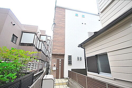 兵庫県神戸市東灘区魚崎中町１丁目 賃貸アパート