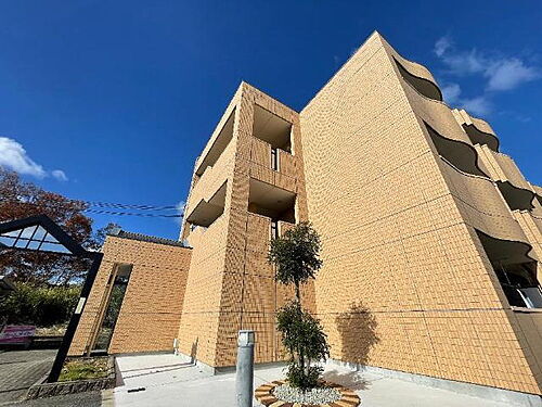 和歌山県和歌山市弘西 賃貸マンション