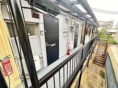 大阪府高石市西取石３丁目 築50年10ヶ月 2階建