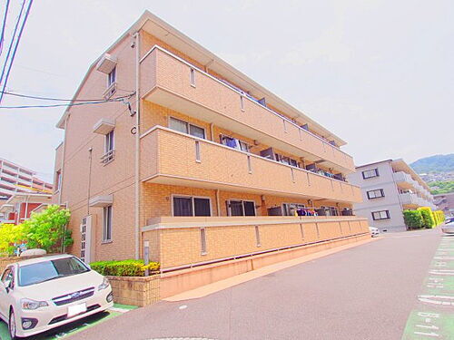 広島県広島市安芸区矢野東２丁目 3階建